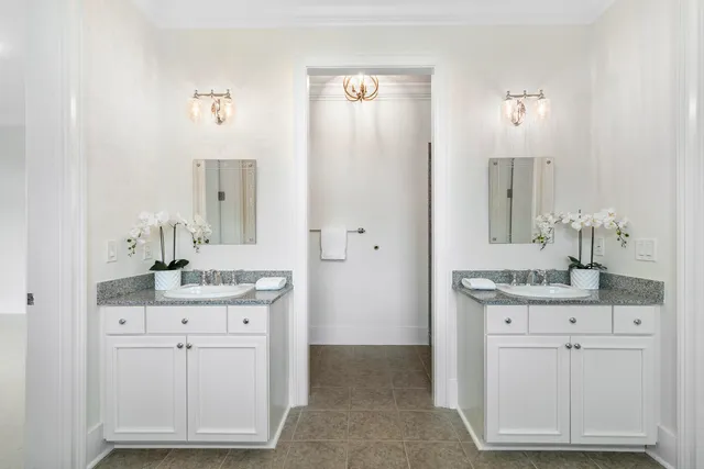 $1,950,000 | 136 Fairbanks Oak Alley, Unit 3B, Charleston, SC 29492