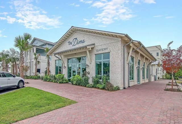 $1,950,000 | 136 Fairbanks Oak Alley, Unit 3B, Charleston, SC 29492