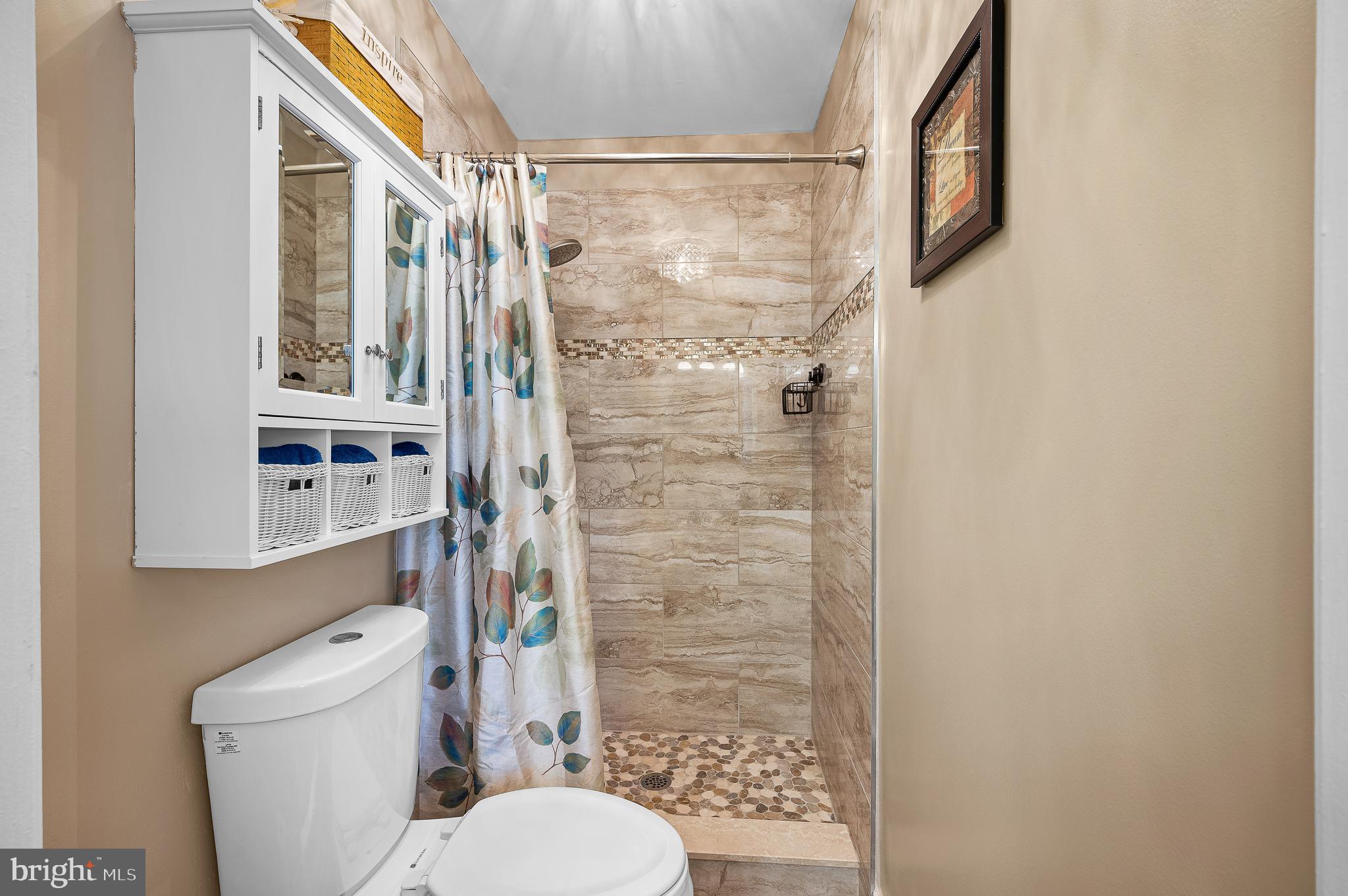 34 Cameron Circle Laurel Springs, NJ 08021 - Photo 15 of 35 Master Bathroom