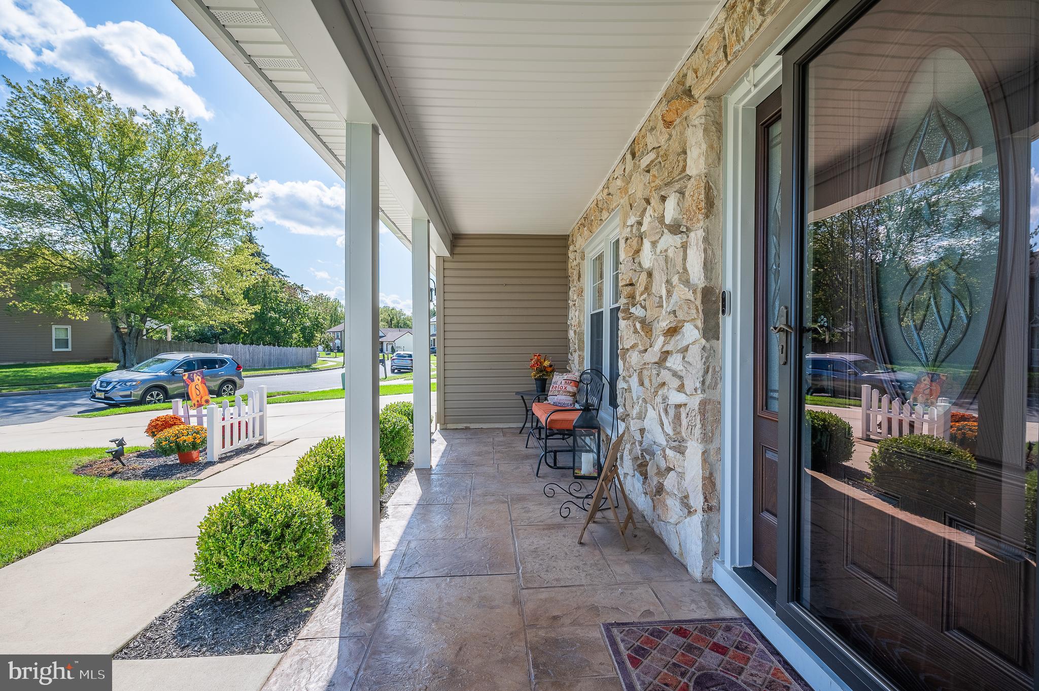 34 Cameron Circle Laurel Springs, NJ 08021 - Photo 2 of 35 Front Porch