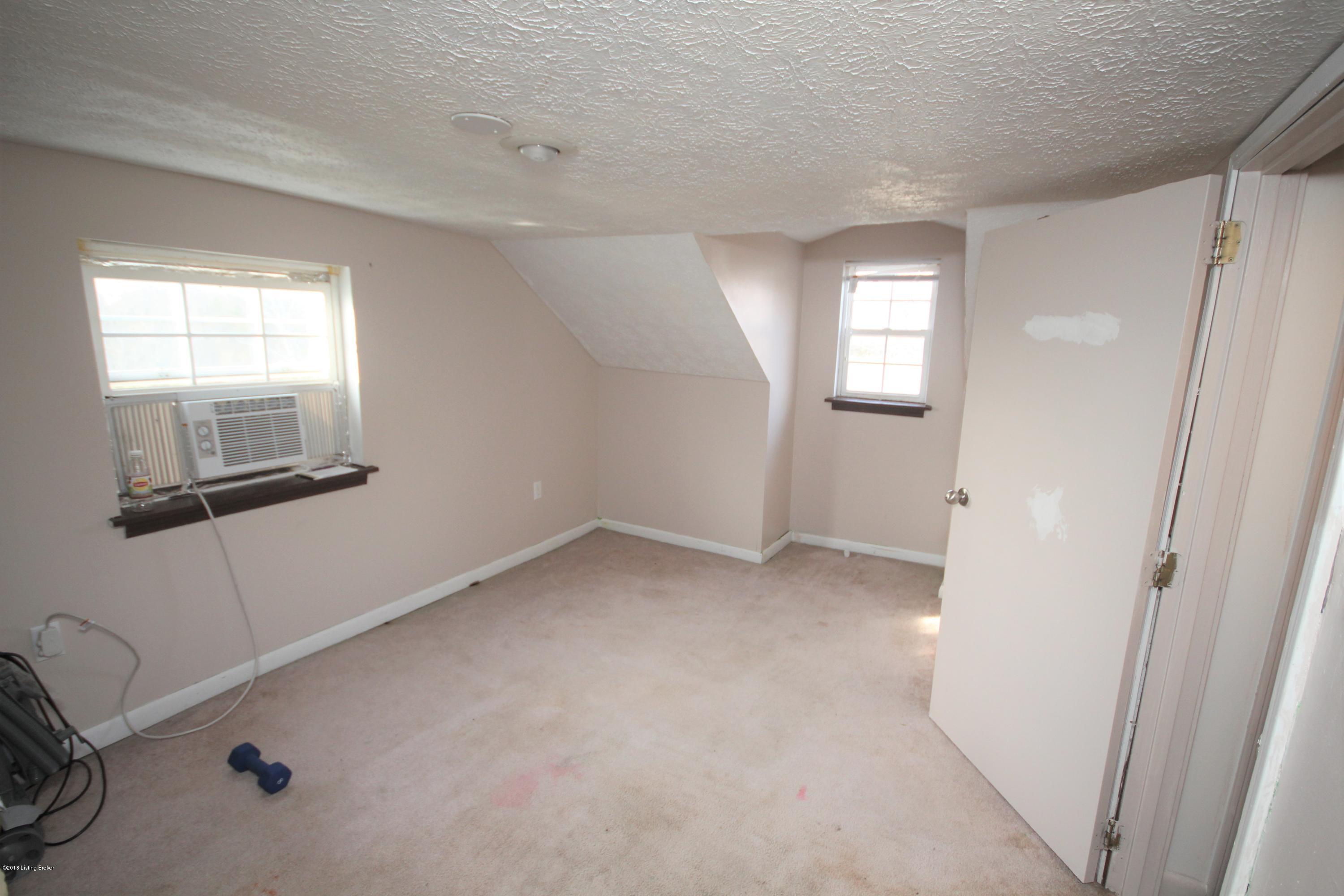 11239 Elizabethtown Road Big Clifty, KY 42712 - Photo 23 of 32 23