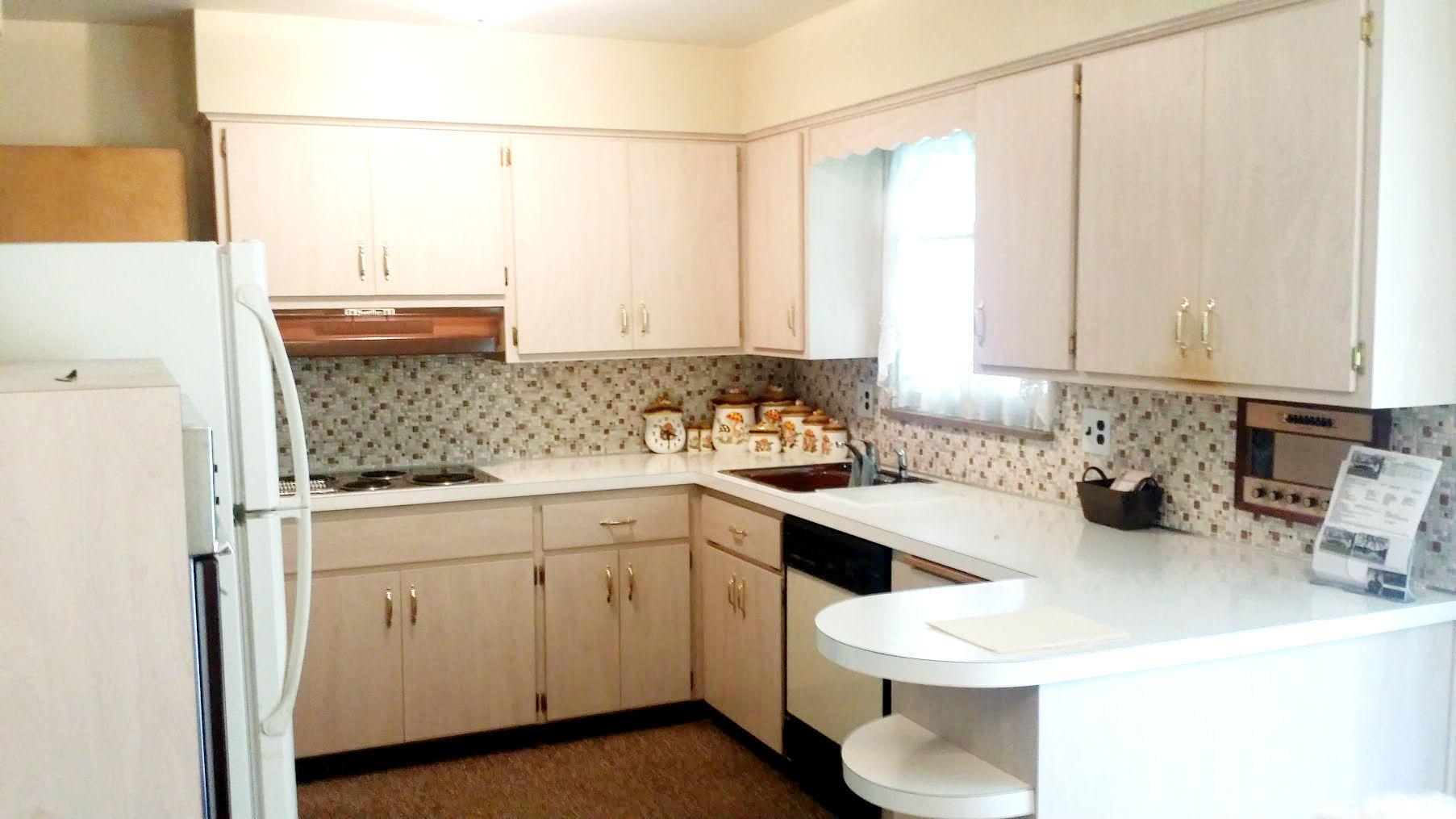 796 Salisbury Road Columbus, OH 43204 - Photo 3 of 12 Gallery Image 3