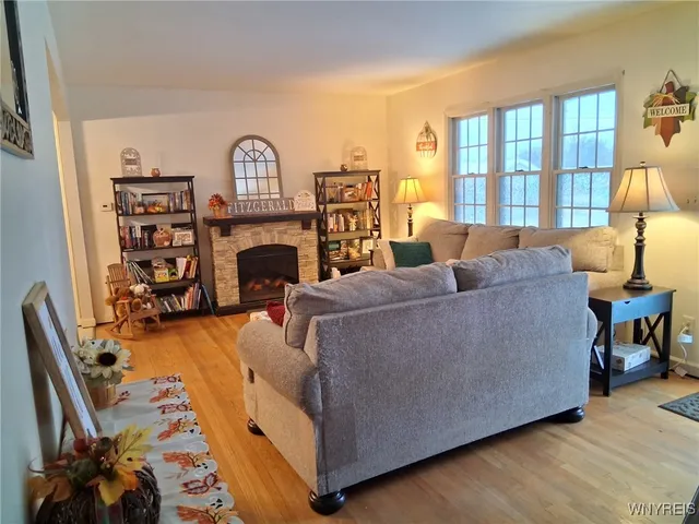 $154,900 | 390 Delaware Avenue, Jamestown, NY 14701