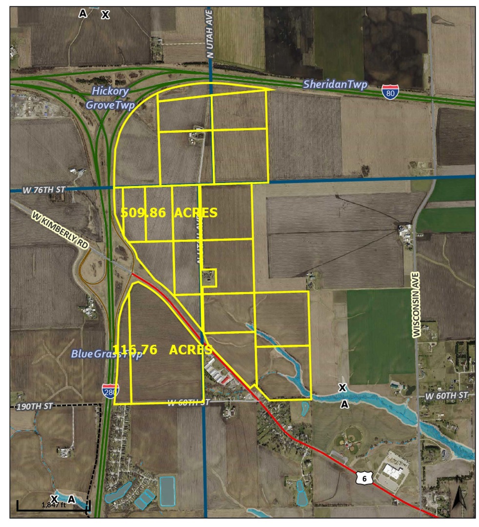 a picture of a tennis court