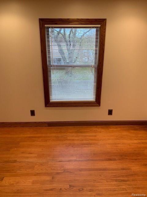 2907 Dearborn Avenue Rochester Hills, MI 48309 - Photo 49 of 55