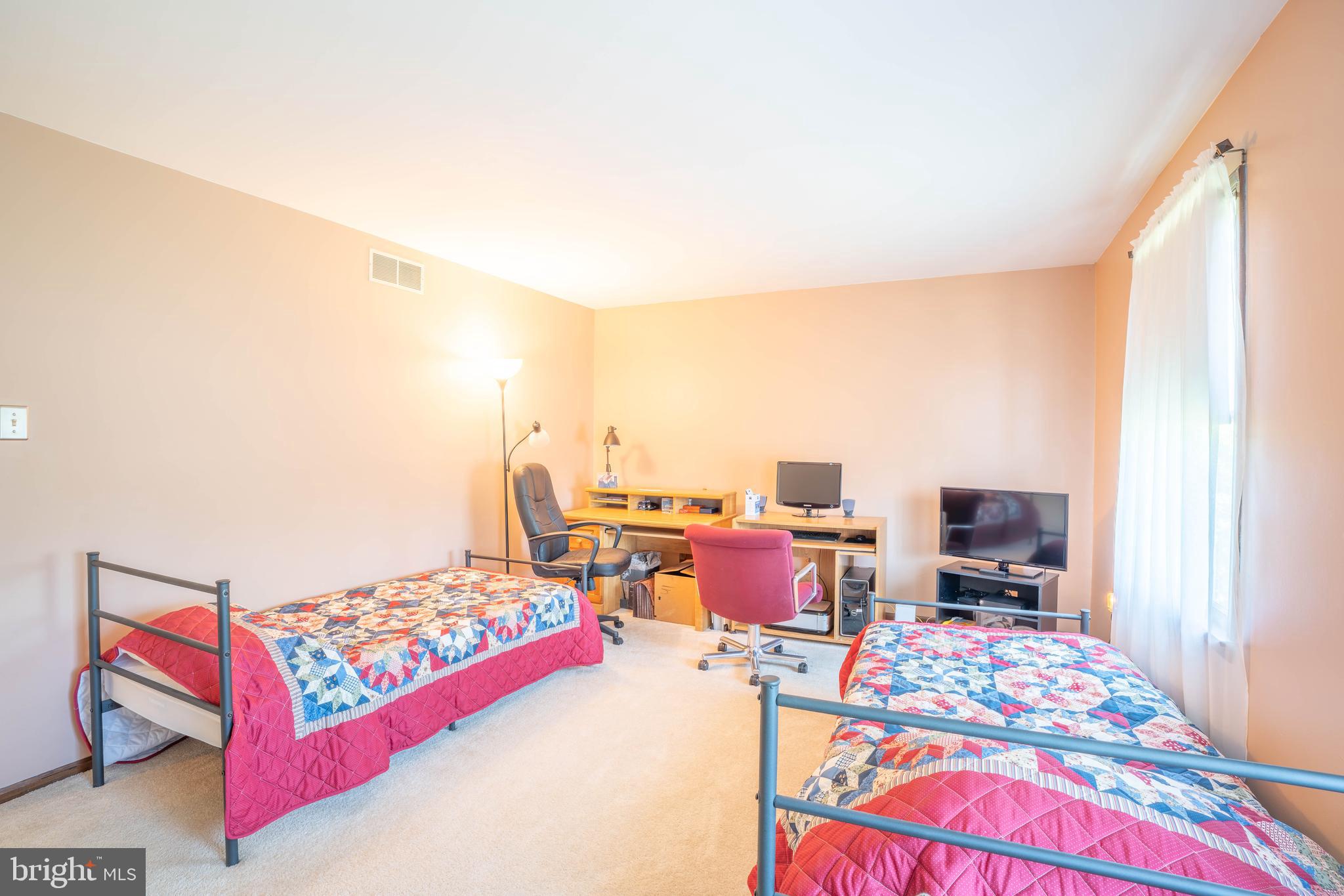 935 North Island Road Columbus, NJ 08022 - Photo 17 of 51