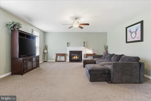 $925,000 | 7550 Edington Drive, Warrenton, VA 20187
