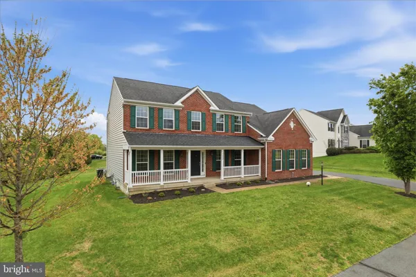 $925,000 | 7550 Edington Drive, Warrenton, VA 20187