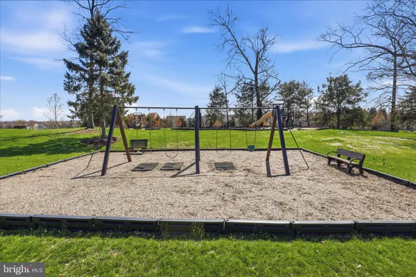 $925,000 | 7550 Edington Drive, Warrenton, VA 20187