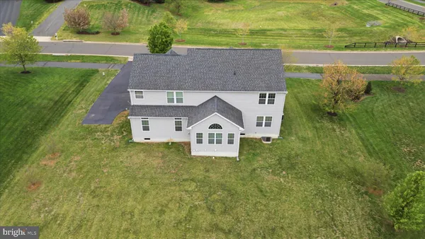 $925,000 | 7550 Edington Drive, Warrenton, VA 20187