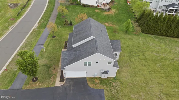 $925,000 | 7550 Edington Drive, Warrenton, VA 20187