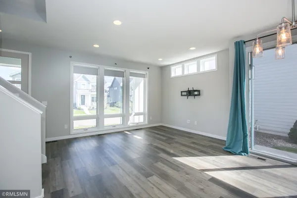 $474,900 | 16106 Duvane Way, Lakeville, MN 55044