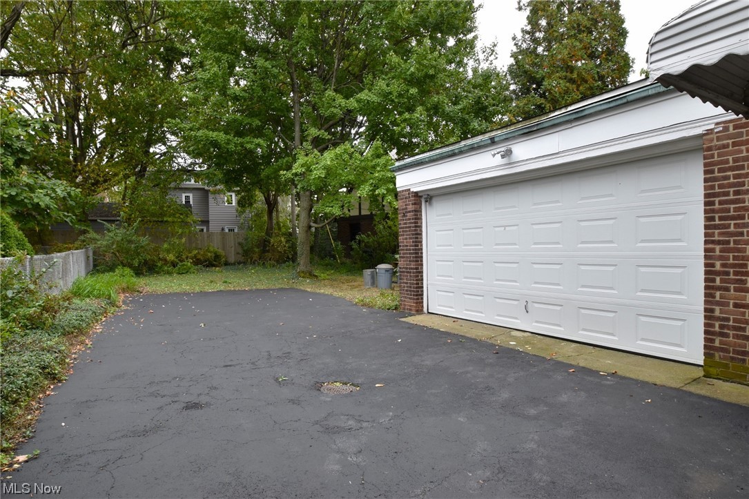 3343 Aberdeen Road Cleveland, OH 44120 - Photo 34 of 35
