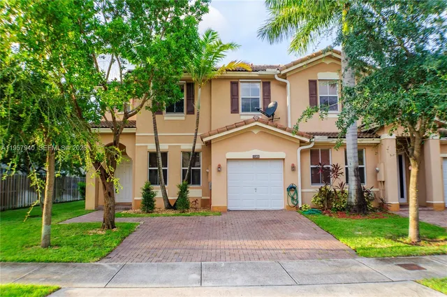 $3,100 | 15305 Southwest 119th Street, Miami, FL 33196