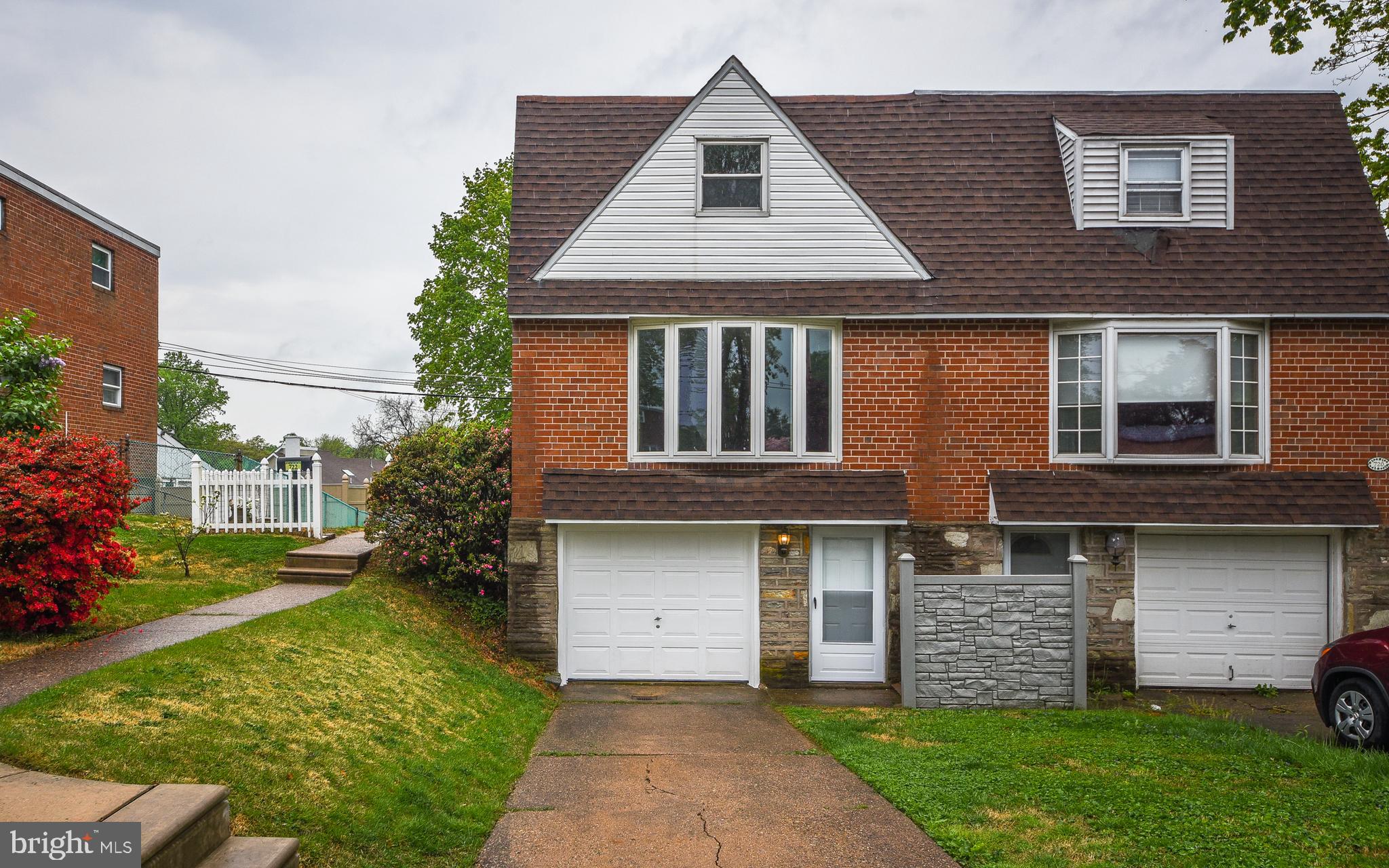 722 Millwood Road Philadelphia, PA 19115 - Photo 2 of 39 Exterior Front