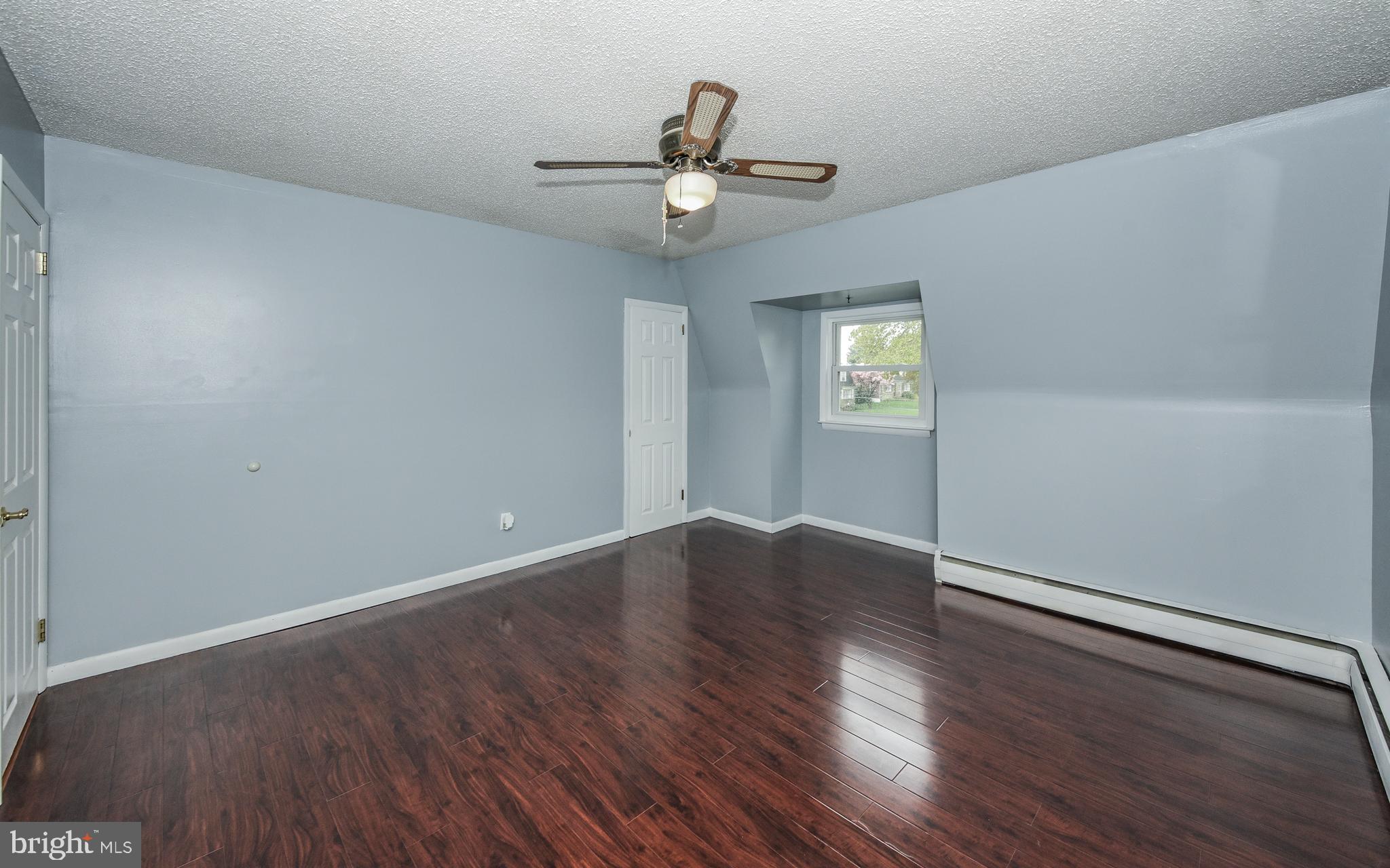 722 Millwood Road Philadelphia, PA 19115 - Photo 22 of 39 Master Bedroom