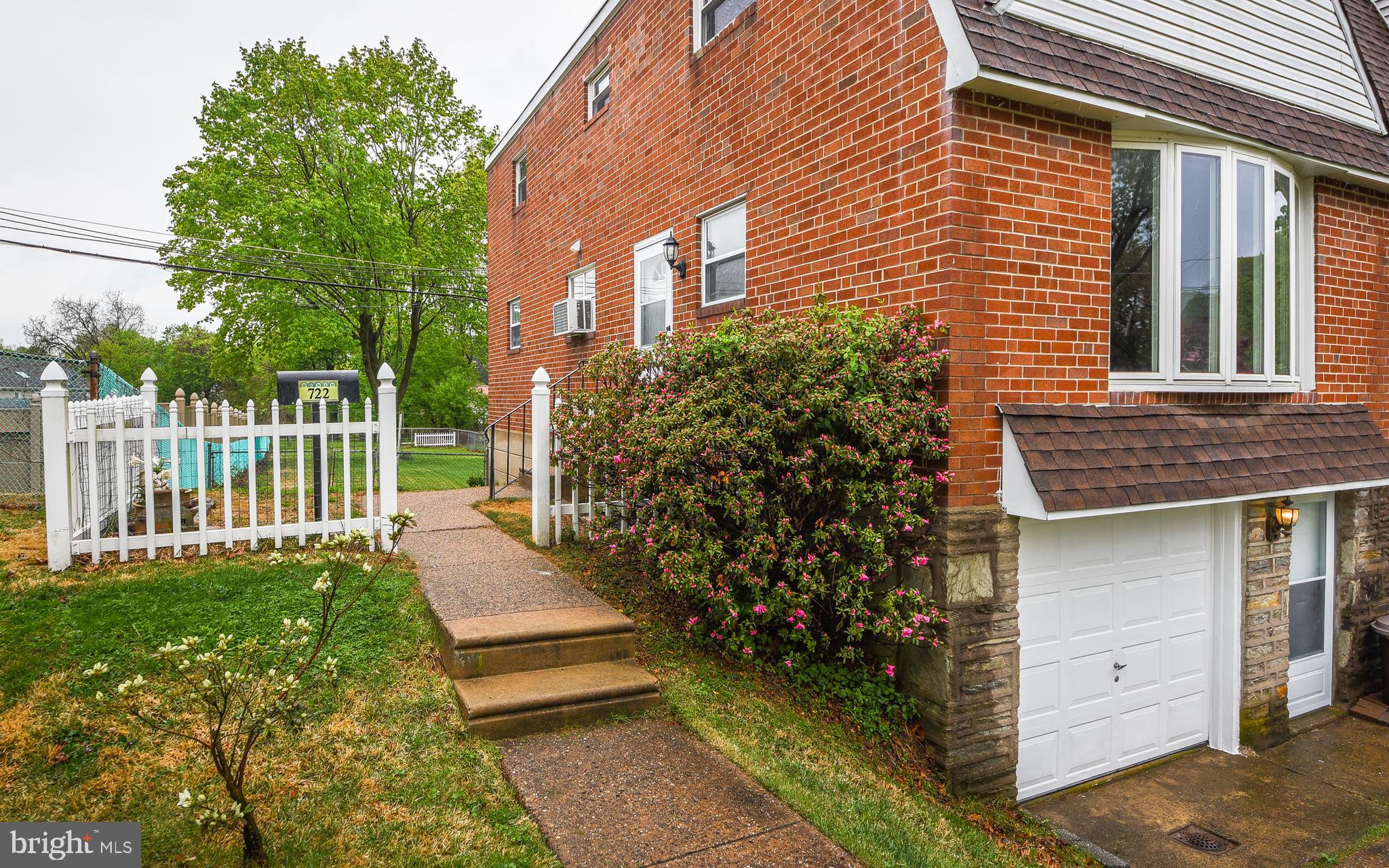 722 Millwood Road Philadelphia, PA 19115 - Photo 4 of 39 Approaching Front Door