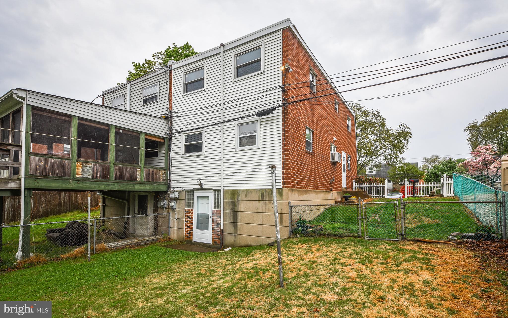 722 Millwood Road Philadelphia, PA 19115 - Photo 36 of 39 Rear of home