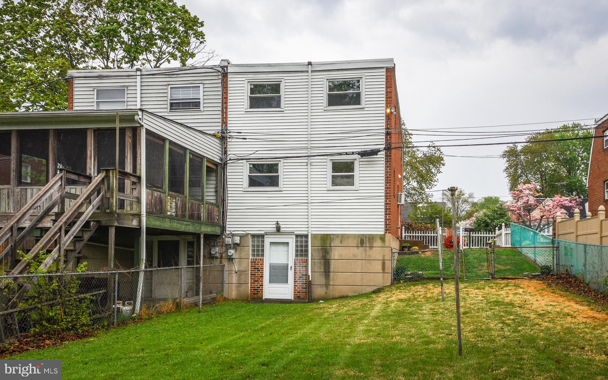 722 Millwood Road Philadelphia, PA 19115 - Photo 37 of 39 Exterior Rear