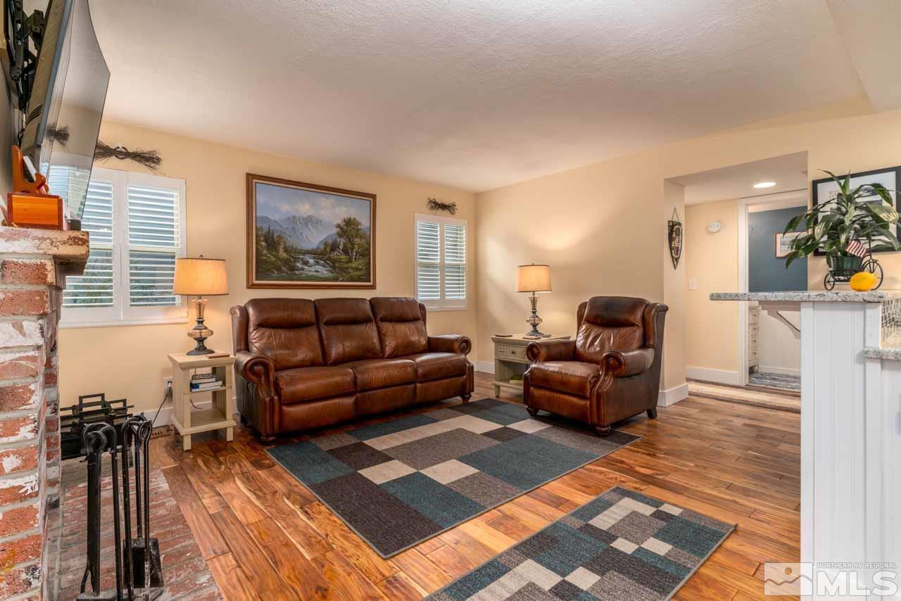 988 Leah Circle Reno, NV 89511 - Photo 11 of 24 Photo 12