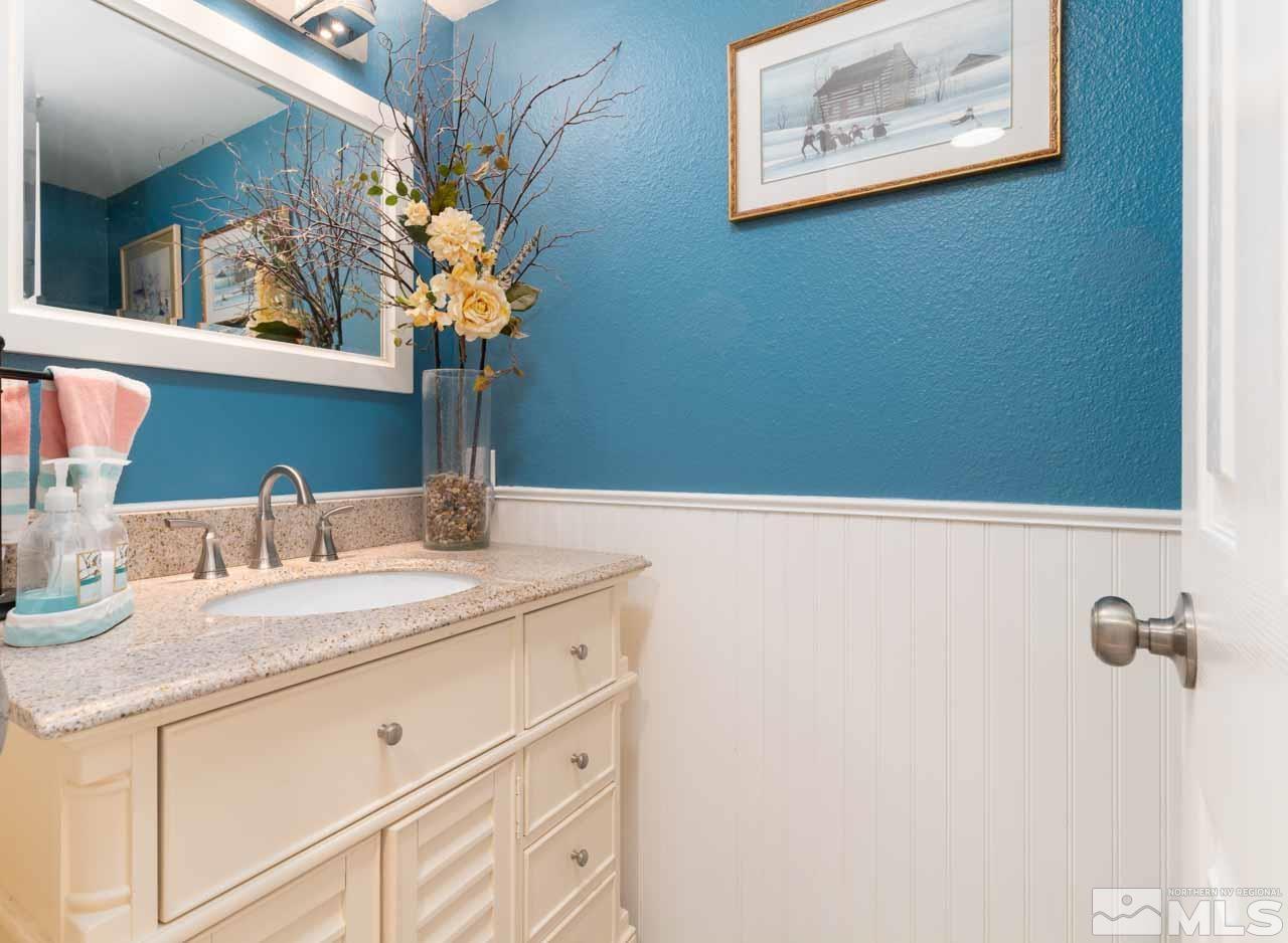 988 Leah Circle Reno, NV 89511 - Photo 14 of 24 Photo 15
