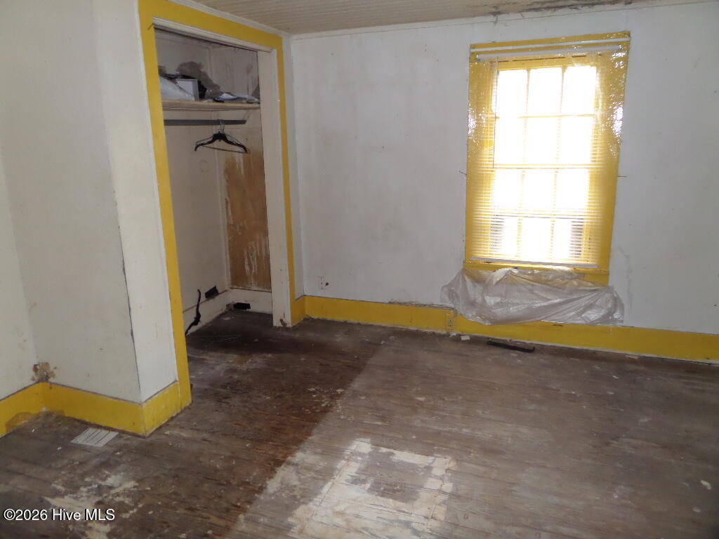 538 Edgar Street Clinton, NC 28328 - Photo 11 of 20 Bedroom 2