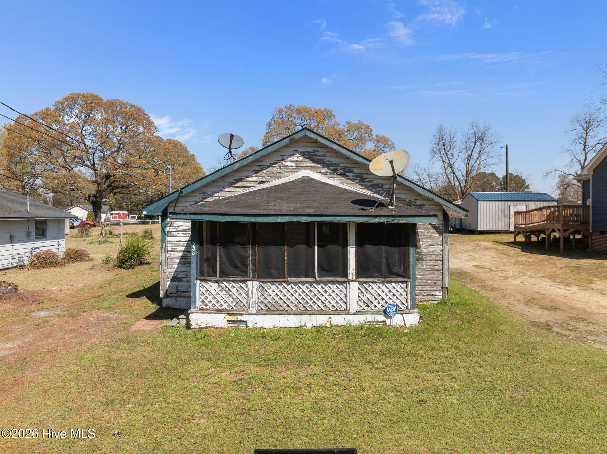 538 Edgar Street Clinton, NC 28328 - Photo 26 of 28 28-web-or-mls-DJI_0226
