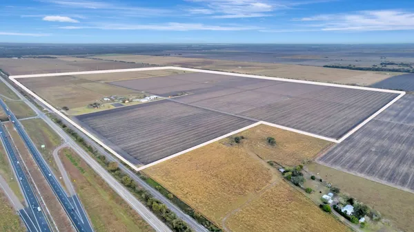 $2,517,750 | 5629 Highway 59, Edna, TX 77957