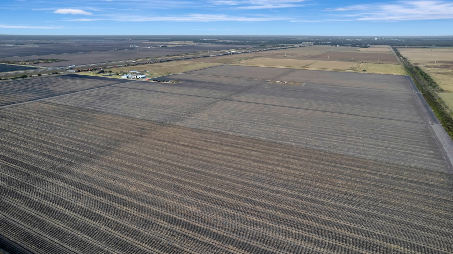 5629 Highway 59 Edna, TX 77957 - Photo 4 of 47