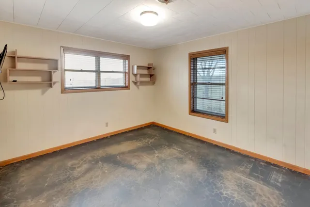 $2,517,750 | 5629 Highway 59, Edna, TX 77957