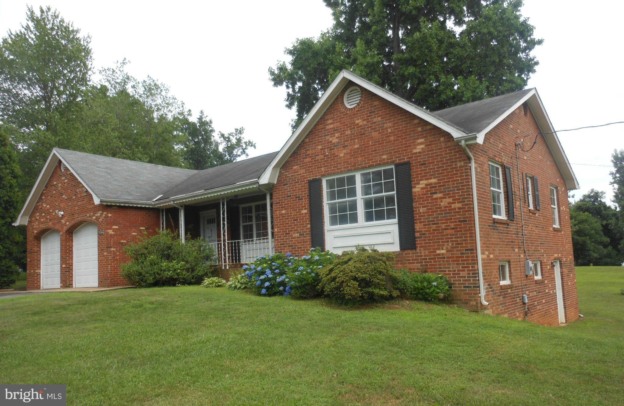 17044 Waterloo Road Amissville, VA 20106 - Photo 1 of 12 Exterior (Front)