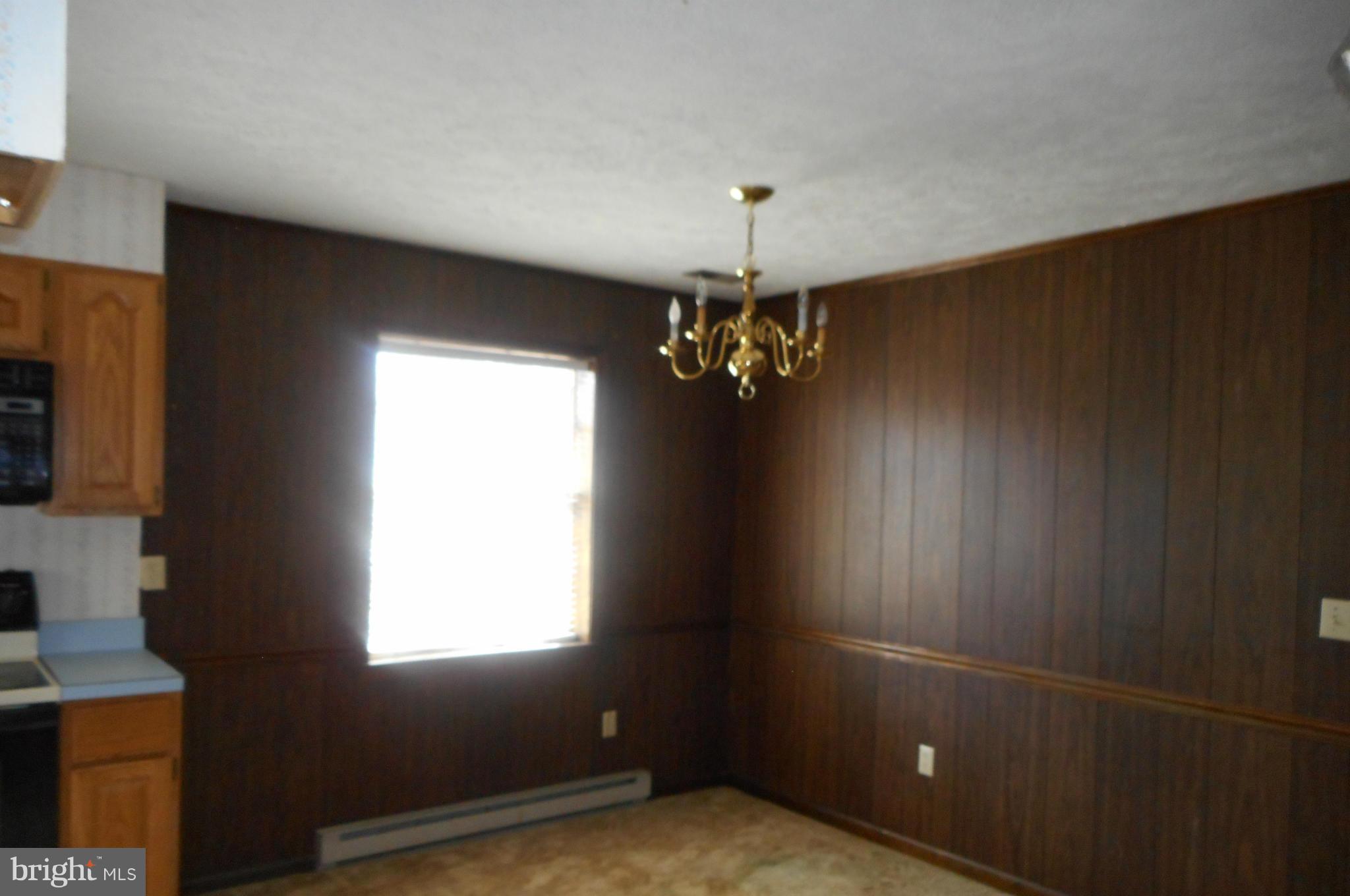 17044 Waterloo Road Amissville, VA 20106 - Photo 4 of 12 Dining Room