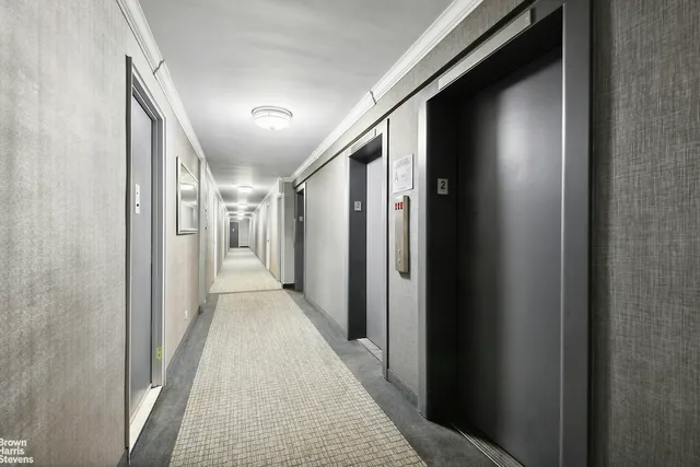 $454,000 | 139 East 33rd Street, Unit 2C | Kips Bay