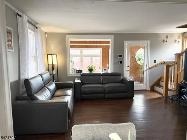 $3,300 | 38 Avenue C, Haledon, NJ 07508