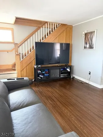 $3,300 | 38 Avenue C, Haledon, NJ 07508