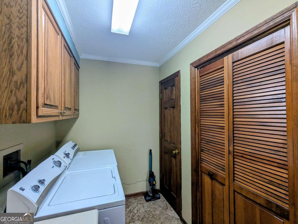 2005 Adams Street Vidalia, GA 30474 - Photo 15 of 50 a view of utility room