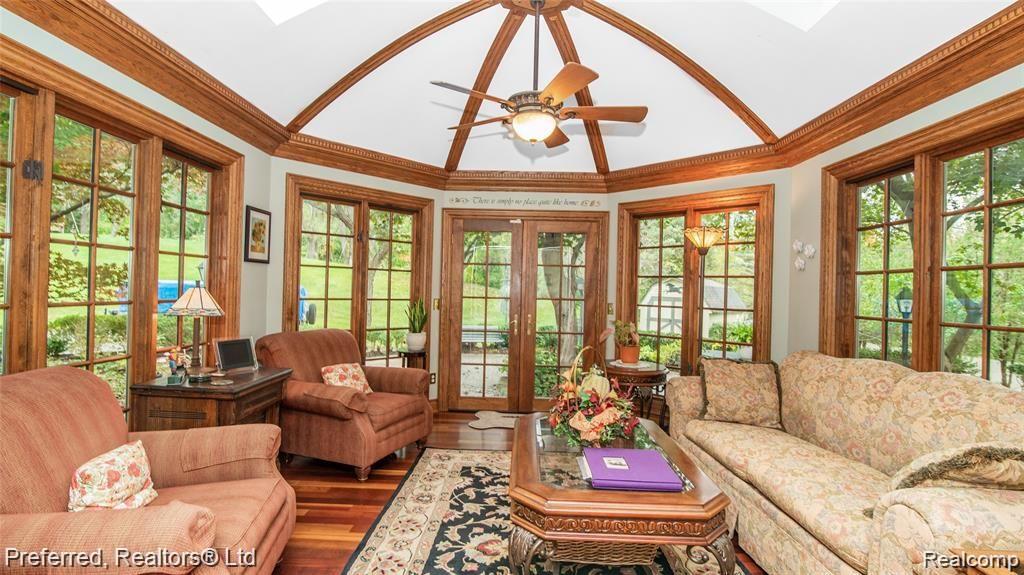 5984 Southgate Road Rochester, MI 48306 - Photo 33 of 84