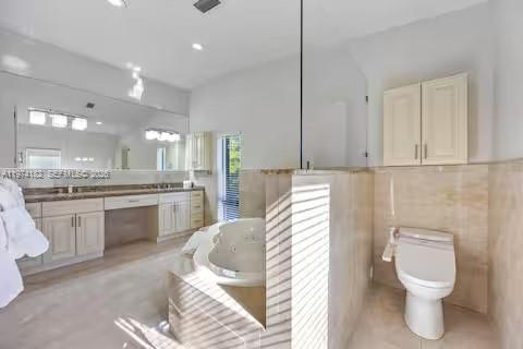 6140 Southwest 56th Court Davie, FL 33314 - Photo 47 of 69 Master bathroom suite with sunken tub centerpiece!