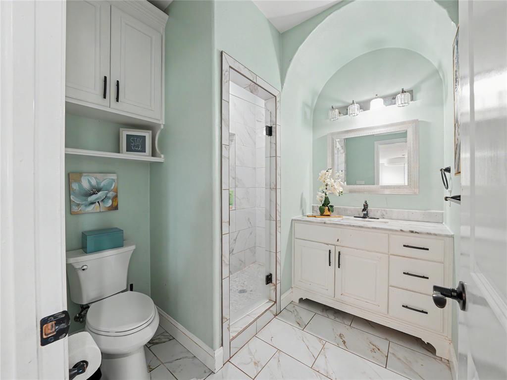 6701 Nauert Road Forest Hill, TX 76140 - Photo 24 of 40 Bathroom