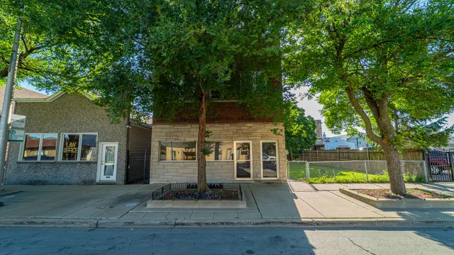 $359,900 | 13351 South Baltimore Avenue, Chicago, IL 60633