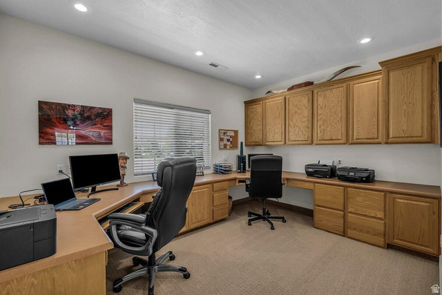 841 1010 S Street St. George, UT 84790 - Photo 11 of 33 Office space with light colored carpet, built in study area, and recessed lighting