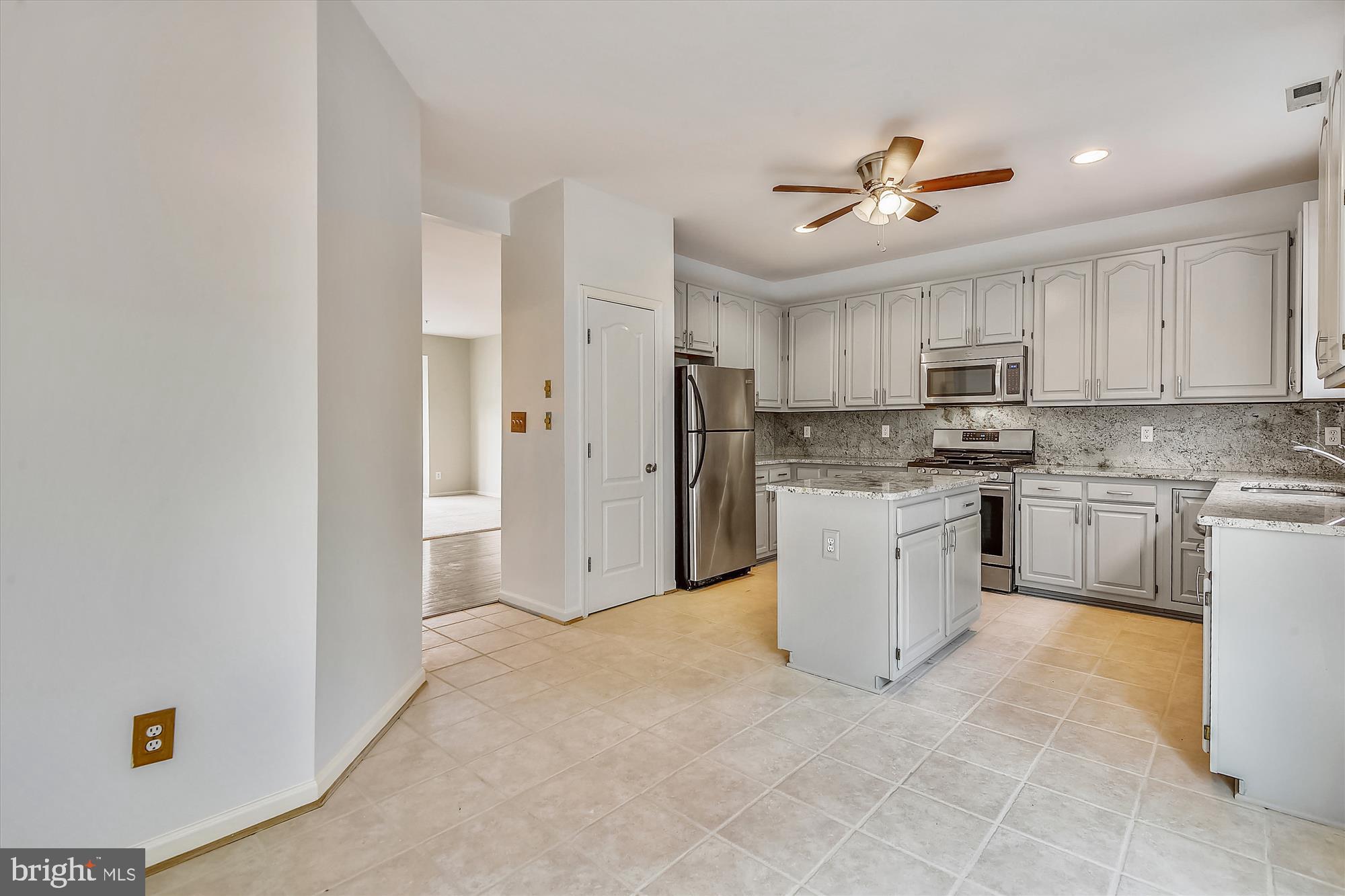 7900 Bent Bough Road Severn, MD 21144 - Photo 26 of 58 Kitchen from Eat in Area