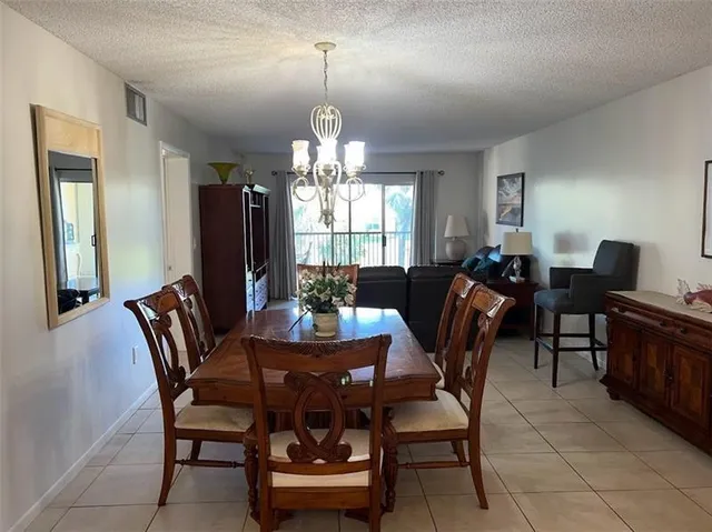 $2,250 | 4000 Crystal Lake Drive, Unit 212, Deerfield Beach, FL 33064