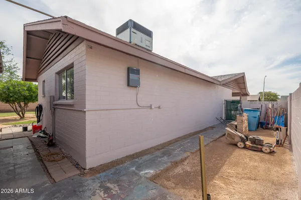 $410,000 | 6238 West Elm Street, Phoenix, AZ 85033