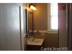 2044 North 7th Street Springfield, IL 62702 - Photo 8 of 12