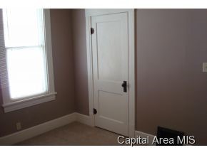 2044 North 7th Street Springfield, IL 62702 - Photo 10 of 12