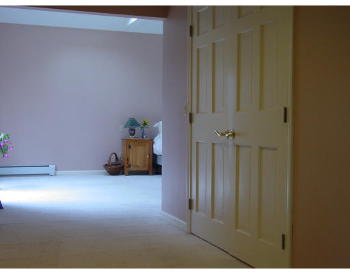 20 Pikes Hill Road Sterling, MA 01564 - Photo 11 of 16 a room with a bench