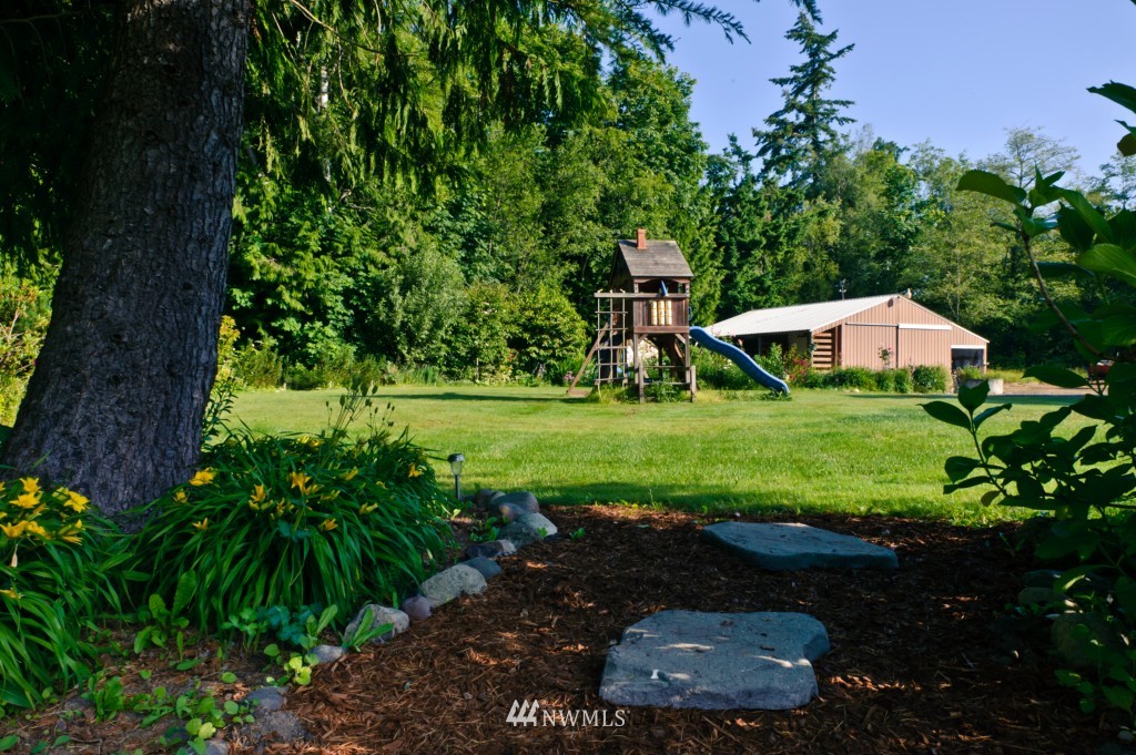 5051 Noon Road Bellingham, WA 98226 - Photo 5 of 25