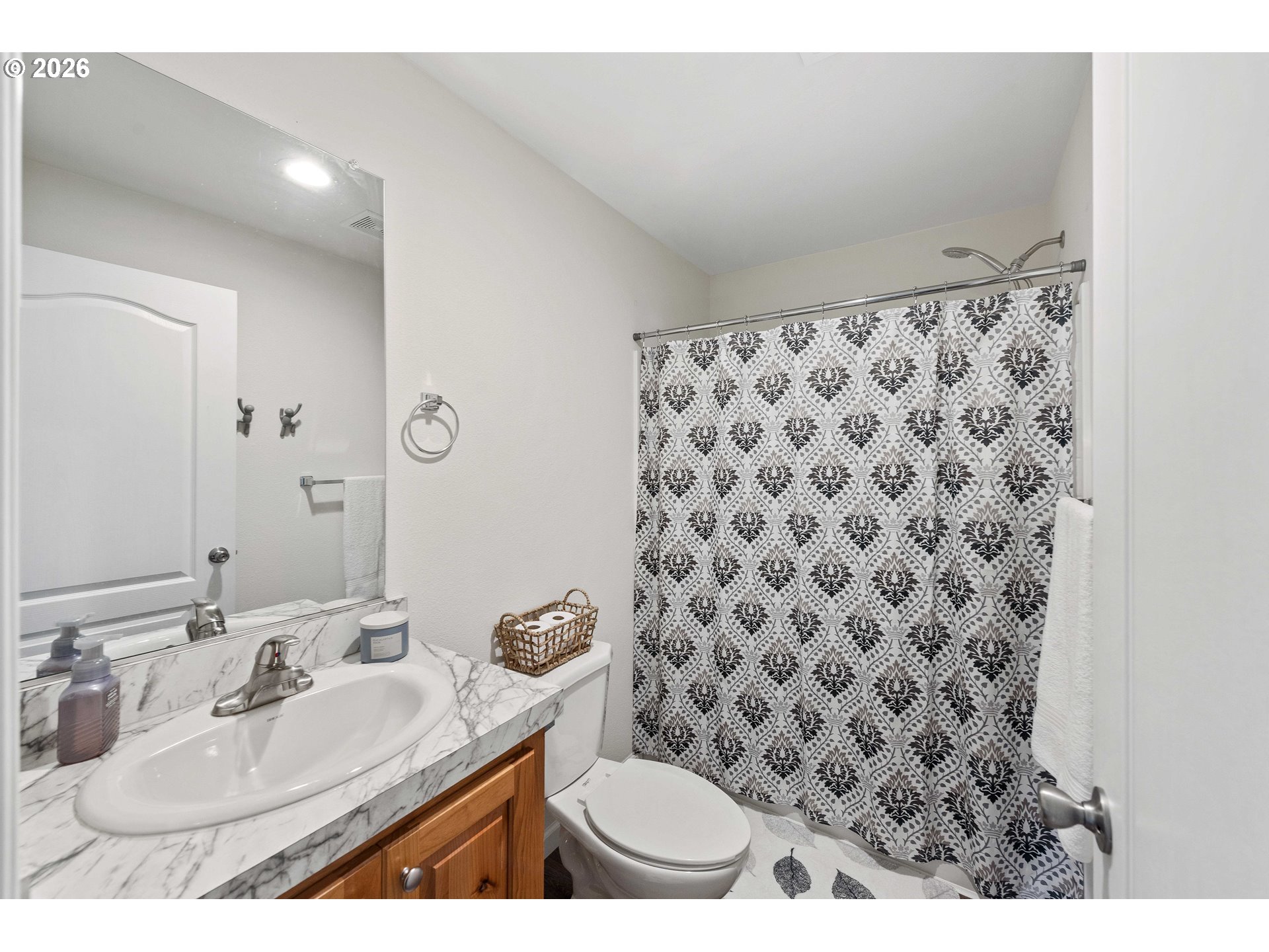 64274 Saddler Road Coos Bay, OR 97420 - Photo 18 of 30 Bathroom