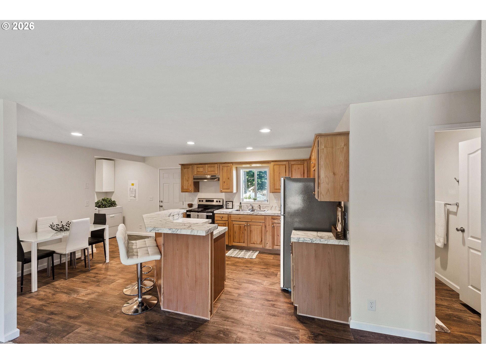 64274 Saddler Road Coos Bay, OR 97420 - Photo 6 of 30 Kitchen/Dining Room